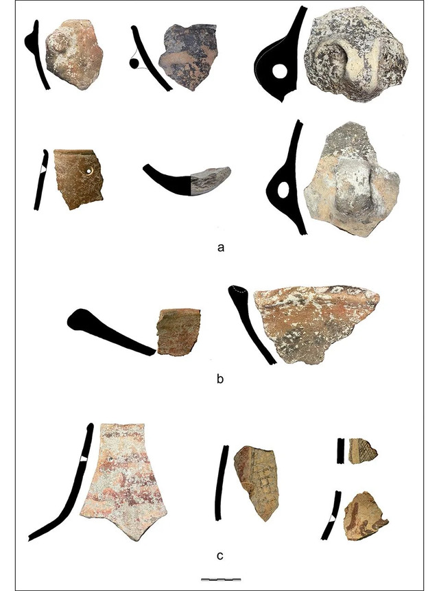 Examples of Final Neolithic pottery discovered at Oued Beht, showcasing intricate craftsmanship and cultural significance. (Credit: Rafael Laoutari, Rafael Martínez Sánchez, Moad Radi)