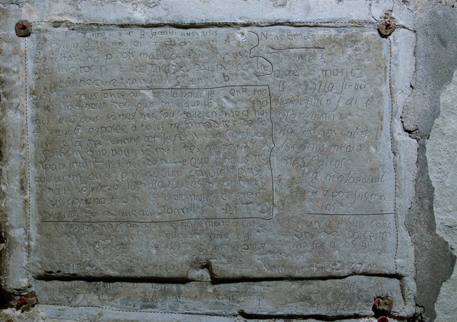 Freshly unearthed graffiti adorns the walls of the Salt Tower at the Tower of London. (Photo: Jamie Ingram/Historic Royal Palaces)