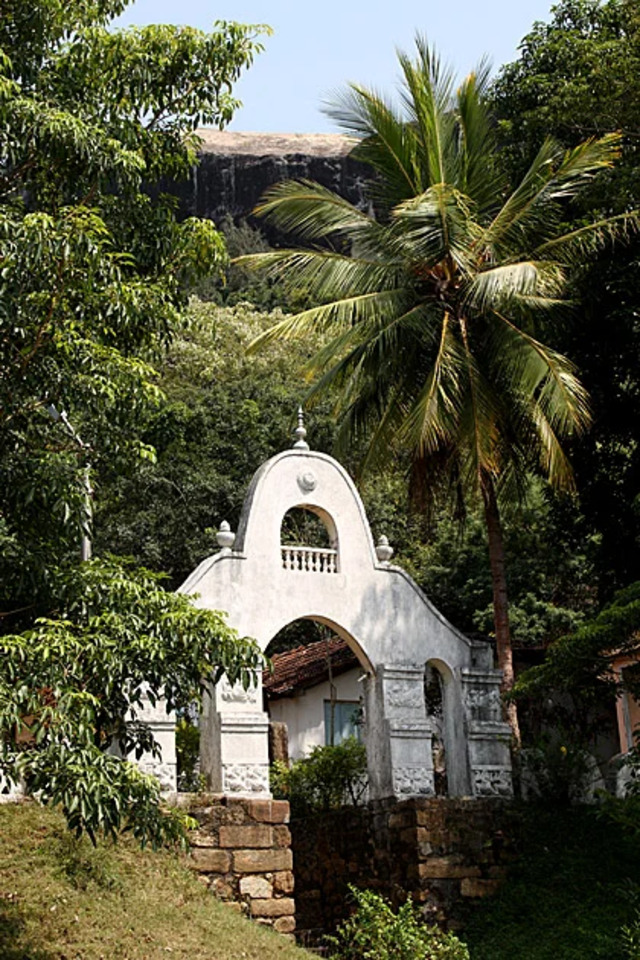 Gateway to Sigiriya