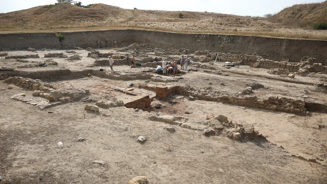 The ruins of the ancient synagogue were unearthed at the sprawling Phanagoria archaeological site on Russia’s Black Sea coastline. (Image credit: Volnoe Delo Foundation)