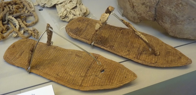 The sandals discovered in the tomb were perfectly sized to match the legs, and their exceptional quality suggests they were made for royal use.