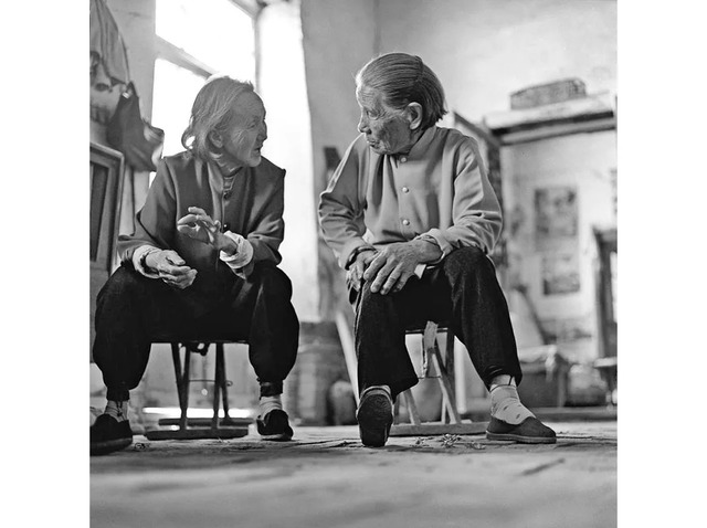 Zhang Yun Ying and Ping Yao Lady, preserving their voices for posterity about Footbinding. (Credit: Jo Farrell)