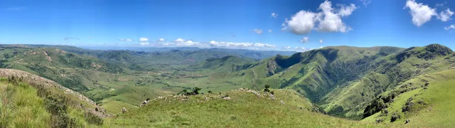 A scenic view from Ngwenya Mine, overlooking the Steynsdorp Valley in South Africa. (Photo: Bob Forrester)